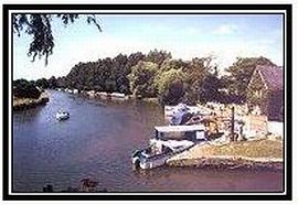the riverside at lechlade on the river Thames 