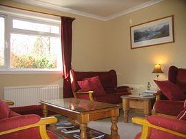 Guest lounge overlooking the mountains. 