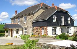 Lobhill Farmhouse 