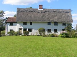 Bumble Cottage 