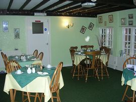 dining room. 