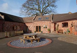 Manor Coach House Courtyard 