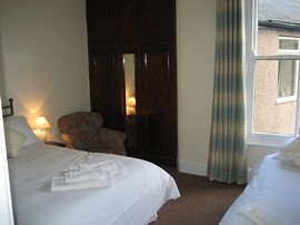 room 1, a small family room 