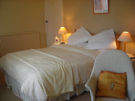 Double bedroom 