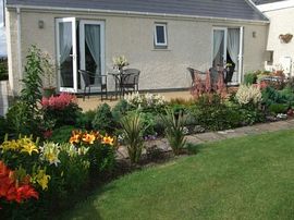 French doors to the garden 