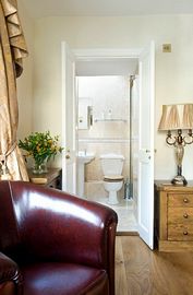 en-suite with large walk-in shower 