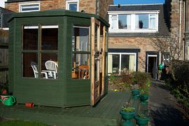 Garden and summer house 